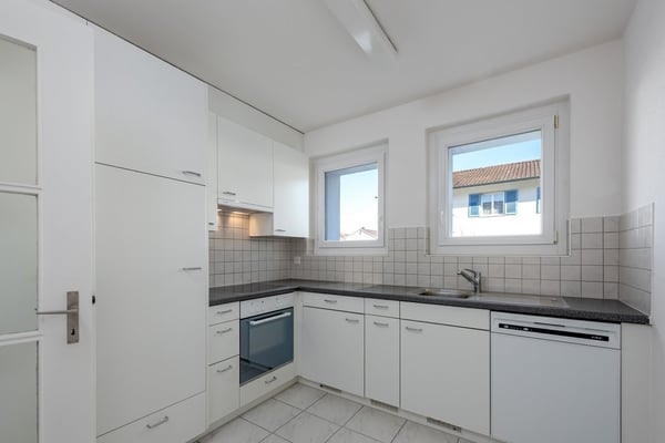 Idyllische Wohnung mit grossem Gartensitzplatz 2