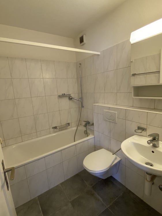 1-Zimmerwohnung im Kreis 4 zu vermieten 4
