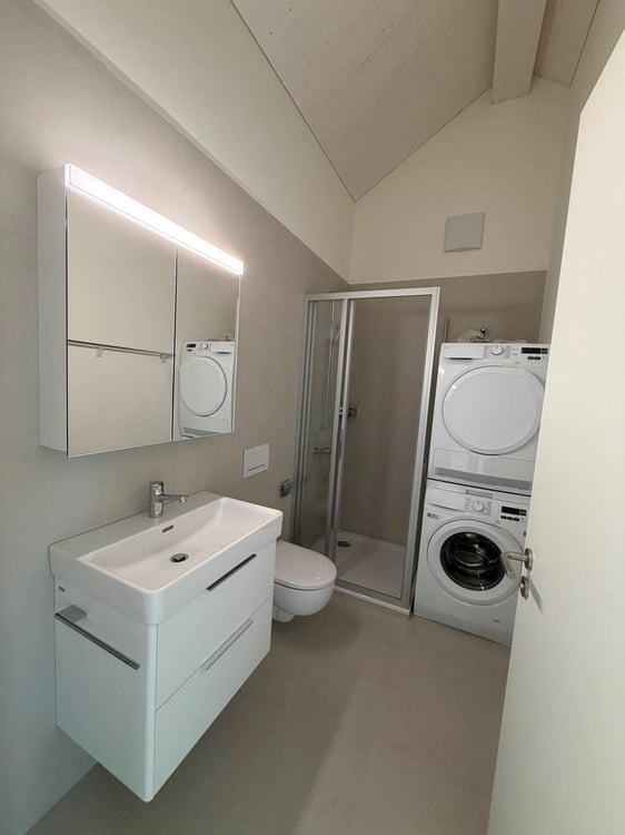 Charmante frisch sanierte Wohnung im Herzen der Stadt Winterthur 6