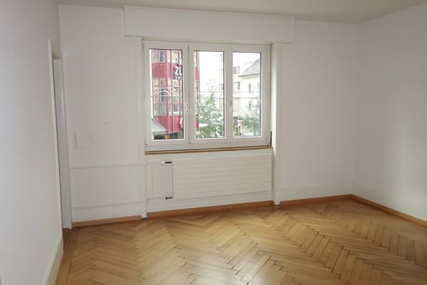 Befristete charmante Wohnung unmittelbar beim Bahnhof Zürich-Oerlikon 6