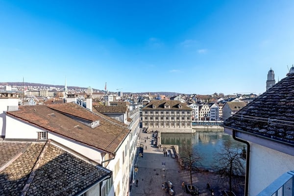 Direkt am Weinplatz, Dachwohnung mit Terrasse und Traumsicht 2