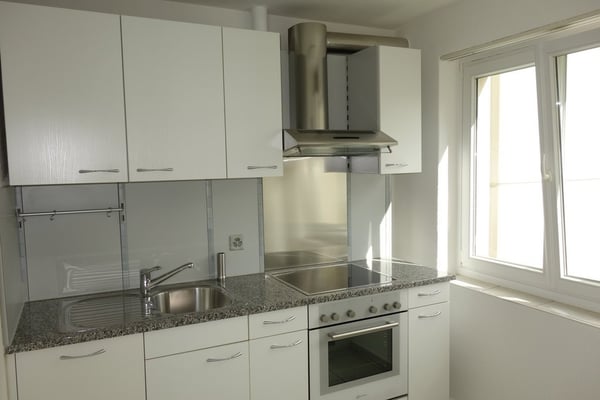 Zentral gelegene Wohnung mit grossem Balkon 2