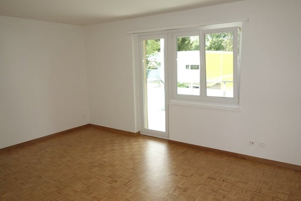 Zentral gelegene Wohnung mit grossem Balkon 7