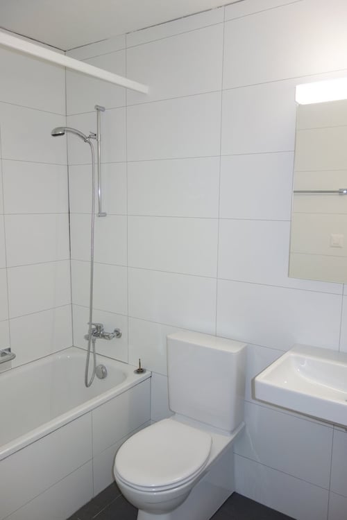 Zentral gelegene Wohnung mit grossem Balkon 4
