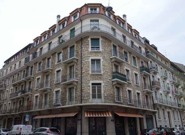Proche rue de Carouge, quartier calme et agréable à vivre 1