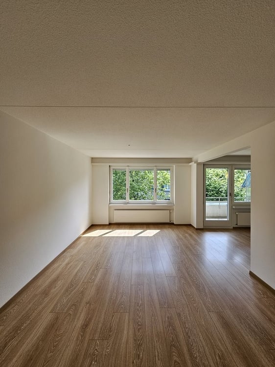 Sanierte Wohnung im Herzen von Zürich-Affoltern 5