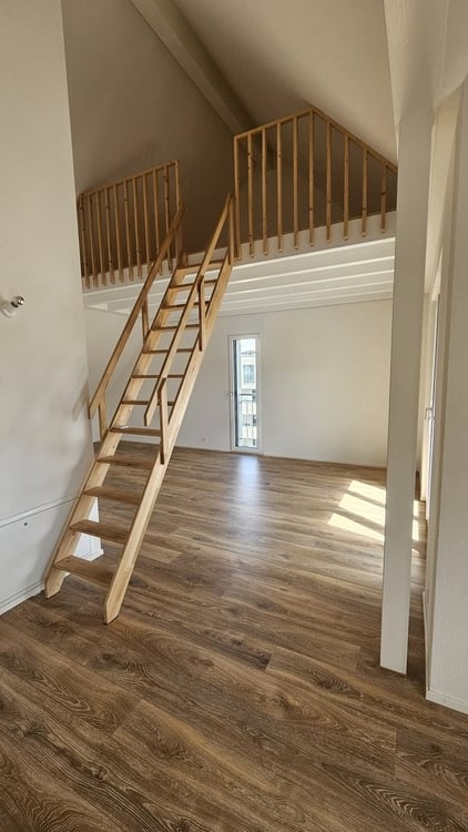 Attraktive Dachwohnung zu vermieten 6