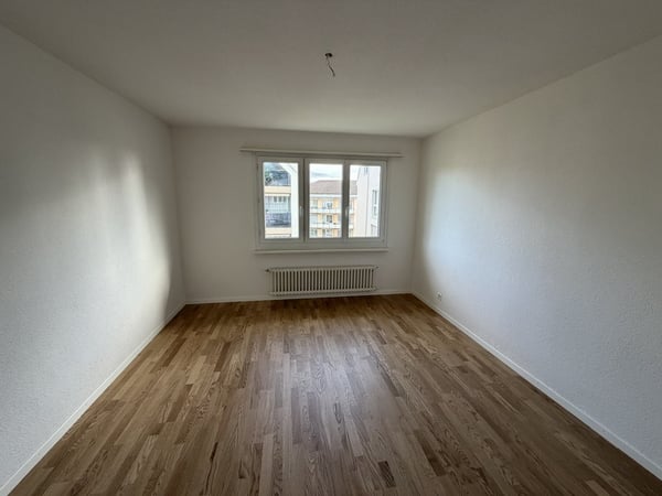 Top Lage mit eigenem Waschturm und Balkon 6