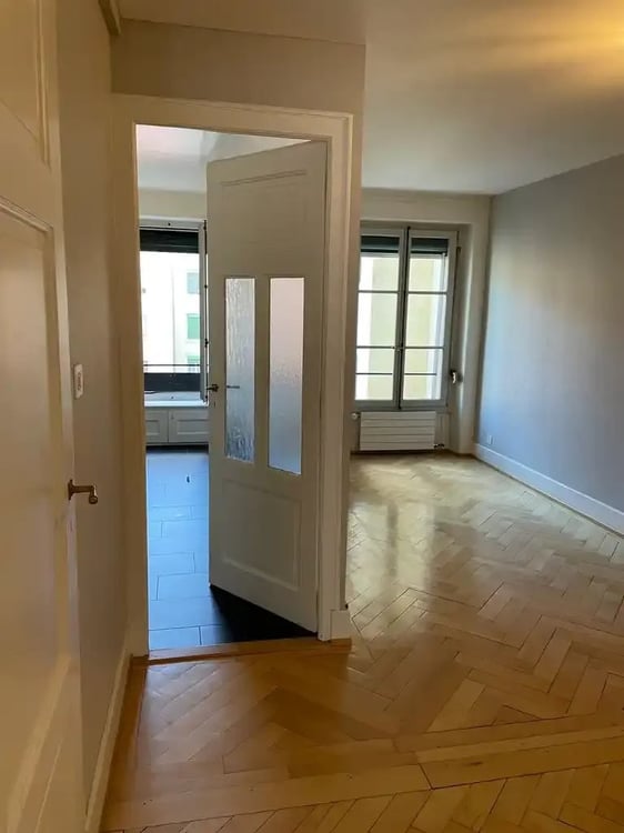 Proche rue de Carouge, quartier calme et agréable à vivre 5