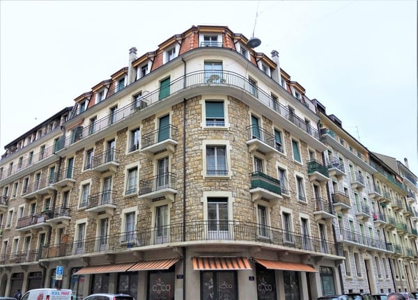 Proche rue de Carouge, quartier calme et agréable à vivre 1