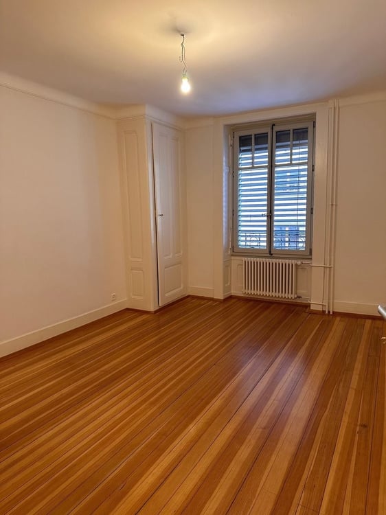 Appartement de 5p aux Eaux-Vives 8