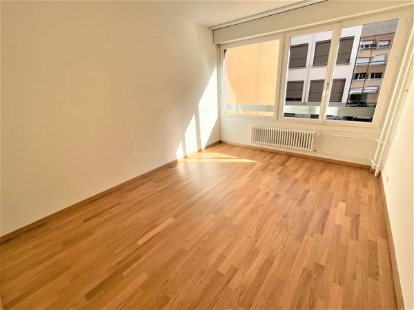 Jonction - Proche quartier des Banques 7
