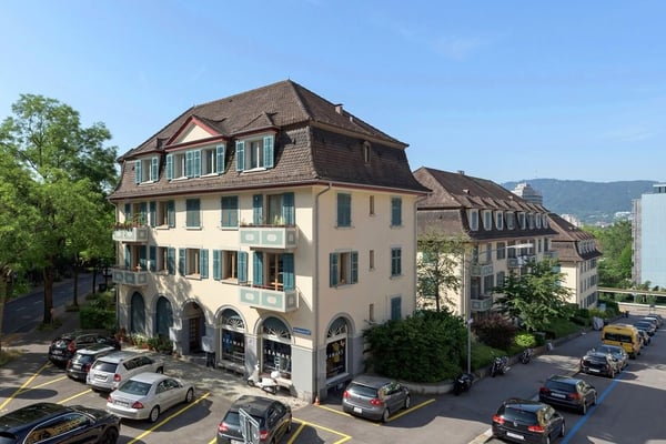 Charmante Altbauwohnung im schönen Wipkingen 1