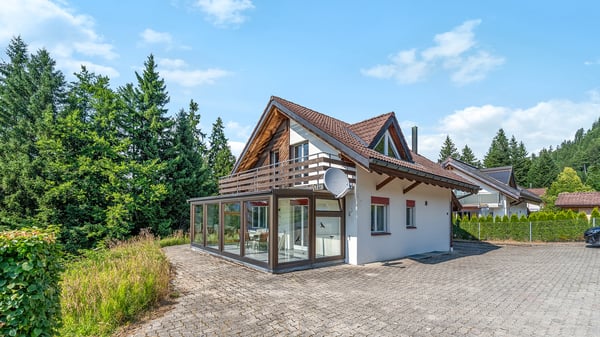 Bergoase mit Cheminée, Wintergarten und Sauna 1