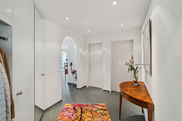 Charmante Wohnung mit Wintergarten in gepflegter Nachbarschaft 2