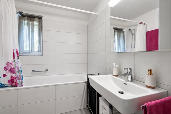 Stadtleben trifft Natur, Zuhause oder Anlage in Zürich-Witikon 3