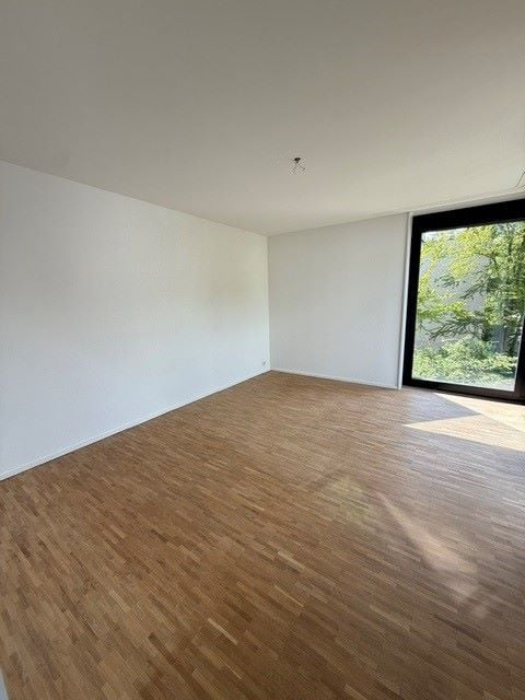 moderne, helle 3.5-Zimmerwohnung in Wollishofen mit Aussicht 5