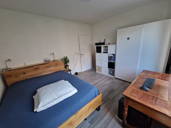 Moderne Wohnung an zentraler Lager 4