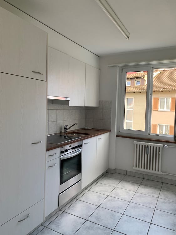 Geniale 3.5 Zimmerwohnung an sehr zentraler Lage 6