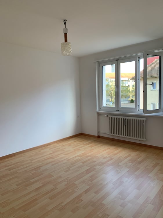 Geniale 3.5 Zimmerwohnung an sehr zentraler Lage 2