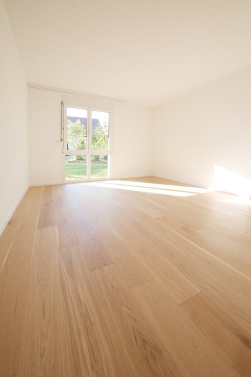 Grosszügige und elegante 1.5 Zimmerwohnung mit eigenem Gartensitzplatz (30m2) 5