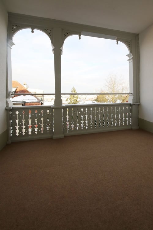 Charmante 1-Zimmerwohnung mit Blick auf Zürich 5