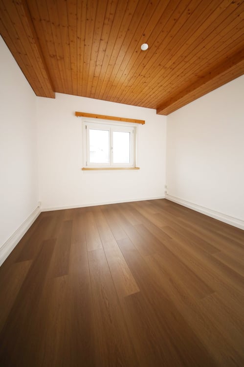 Gepflegtes Einfamilienhaus an zenraler Lage mit grossem Garten in Urdorf 9