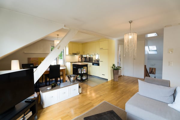 Charmante 3-Zimmer-Dachwohnung in Adliswil 5