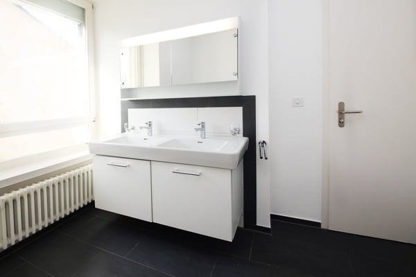 Gepflegte 3 1/2-Zimmer-Wohnung (103 m2), Mitten im Kreis 7 9