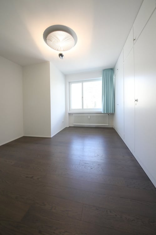 Liebhaberobjekt - 5 1/2-Zimmer-Wohnung mit Terrasse und Weitsicht über Zürich, See und Berger 11