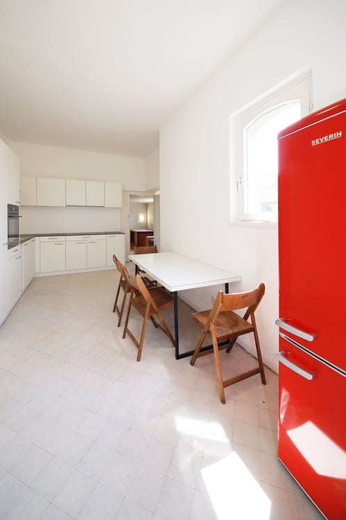 Erstvermietung - elegante Zimmer in Villa, an bester Lage im Kreis 7 11