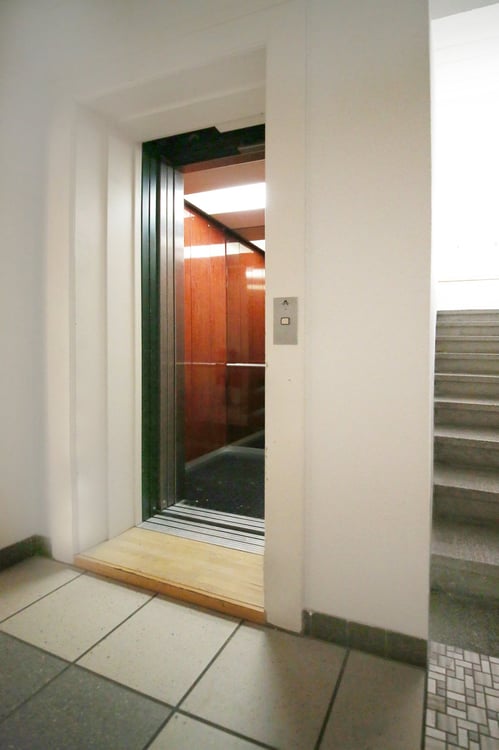 Charmante 3.5-Zimmer / Altbauwohnung mit 2 Balkonen, ruhiger Lage, Wiedikon 14