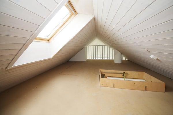 gepflegte und renovierte Dachwohnung (86 m2) mit Terrasse (10 m2) 10