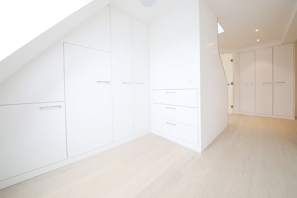 Top 3 1/2-Zimmer-Maisonette-Dachwohnung (115 m2) mit 2 Terrassen, Stauffacher 5
