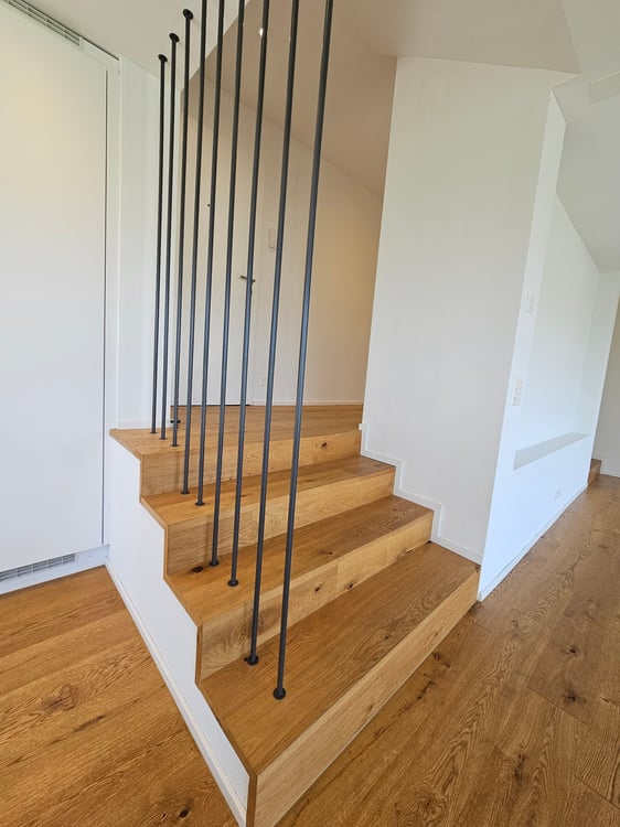 Exklusive 4.5-Zimmerwohnung mit Gartensitzplatz und Weitsicht 4