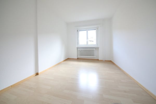 Gepflegte 3-Zimmer-Wohnung mit grossem Balkon Blick ins Grüne 5