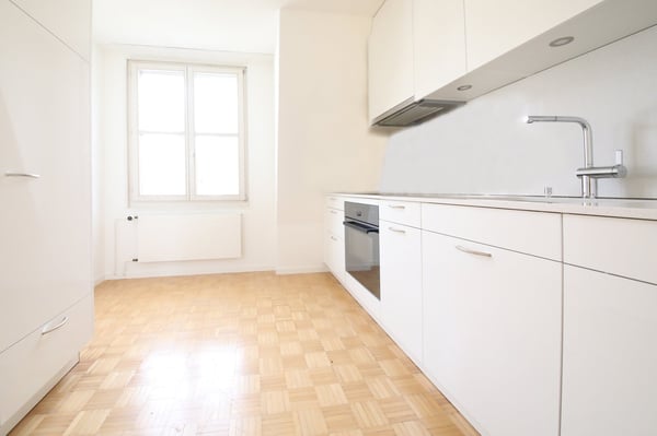 Gepflegte 3-Zimmer-Dachwohnung an absolut ruhiger Lage, Nähe Nordbrücke 2