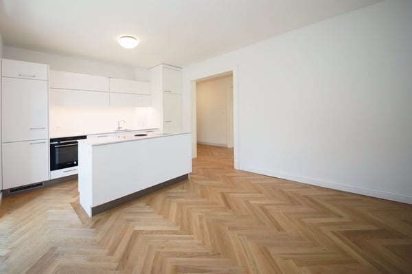 Stilvoll renovierte 4.5-Zimmer-Altbauwohnung in Top-Zustand, Kreis 6 2