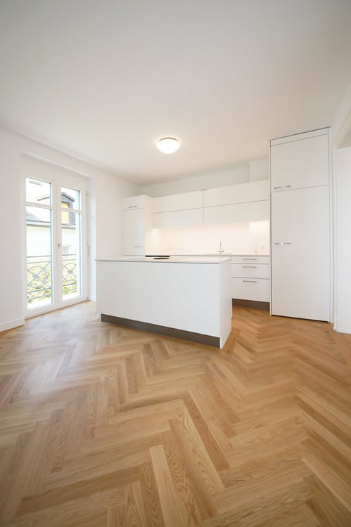 Stilvoll renovierte 4.5-Zimmer-Altbauwohnung in Top-Zustand, Kreis 6 3