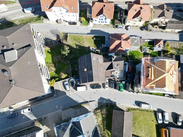 Älteres Mehrfamilienhaus mit Werkstatt an bevorzugter Lage 4