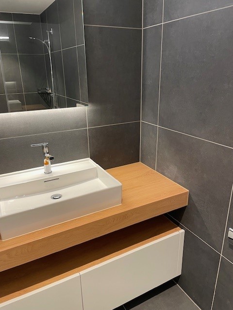 Atelier inkl. Dusche/WC ca. 42m2 zu vermieten 4