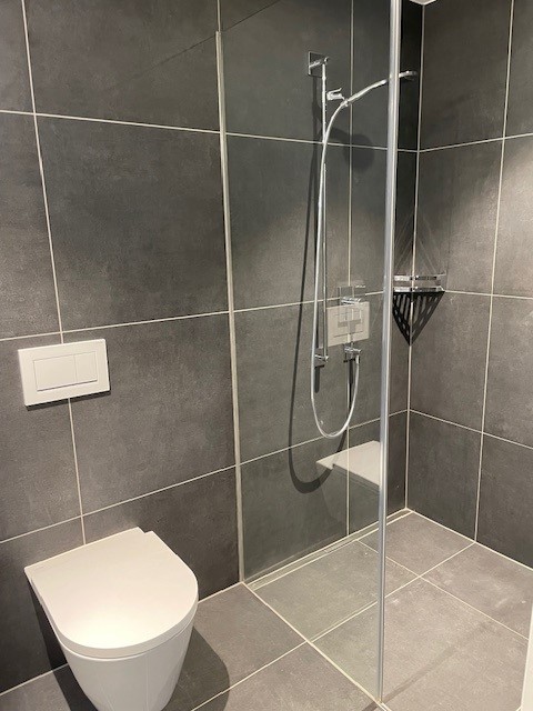 Atelier inkl. Dusche/WC ca. 42m2 zu vermieten 3