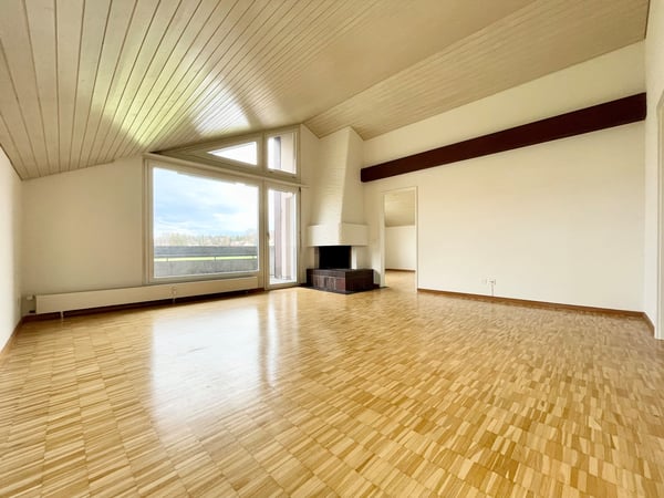 Moderne Dachwohnung an zentraler & ruhiger Lage 7