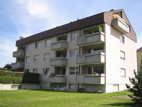 Moderne Dachwohnung an zentraler & ruhiger Lage 1