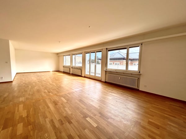 Helle 2-Zimmer-Attika-Wohnung 130m2 7