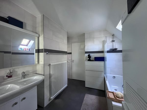 6-Zimmer-Einfamilienhaus auf Binninger Höhe 4