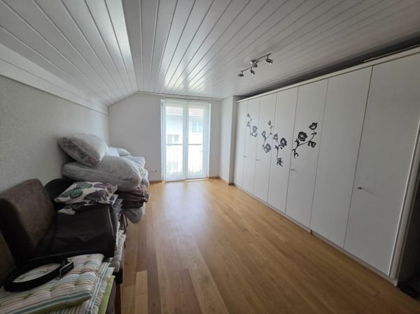 Zu verkaufen freistehendes 6.5 Zi.-EFH mit Weitsicht ! 11