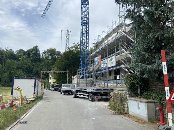 4 1/2-Zimmer-Wohnung im OG mit grossem Balkon 13