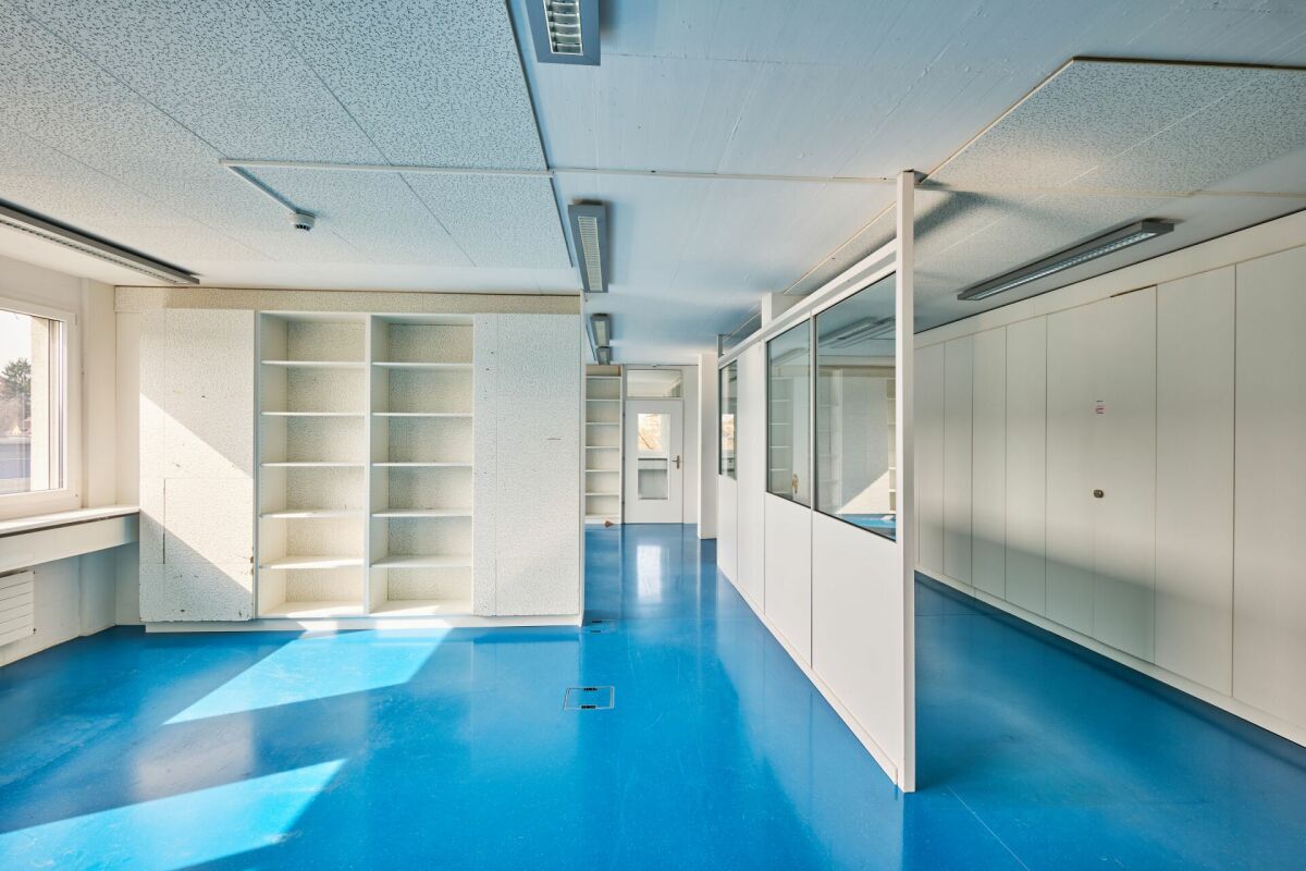 Bureaux, locaux commerciaux et entrepôts