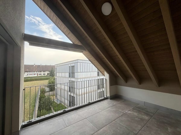 4 1/2-Zimmer-Wohnung im Dachgeschoss mit Balkon und Estrich 7